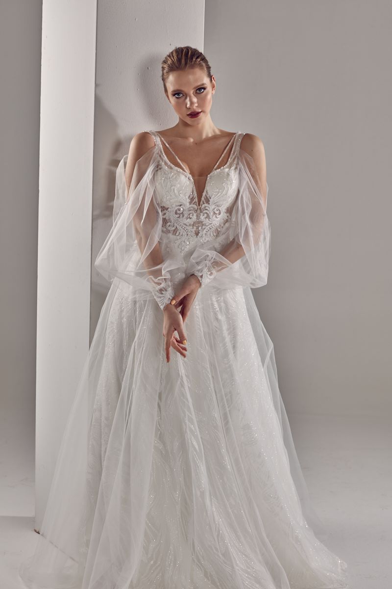 NIO TULLE GOWN
