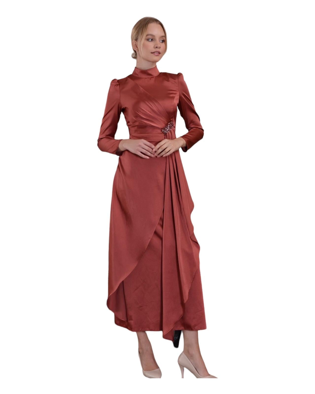 SELINA GOWN - RED