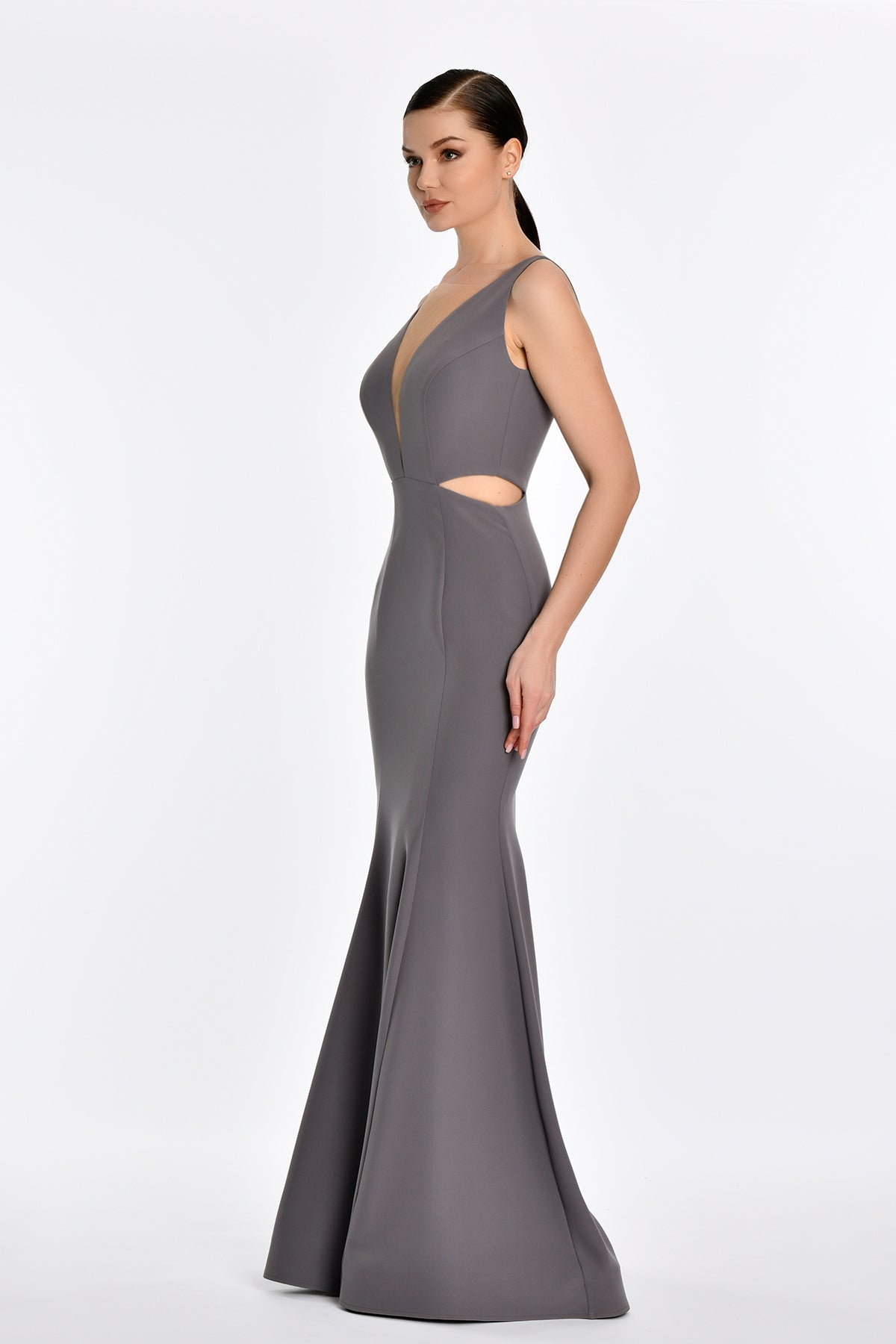 VANESSA GOWN - GREY