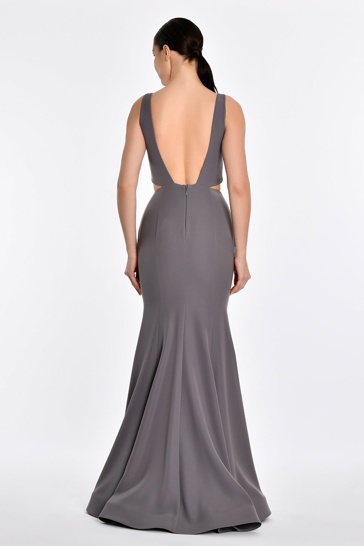 VANESSA GOWN - GREY