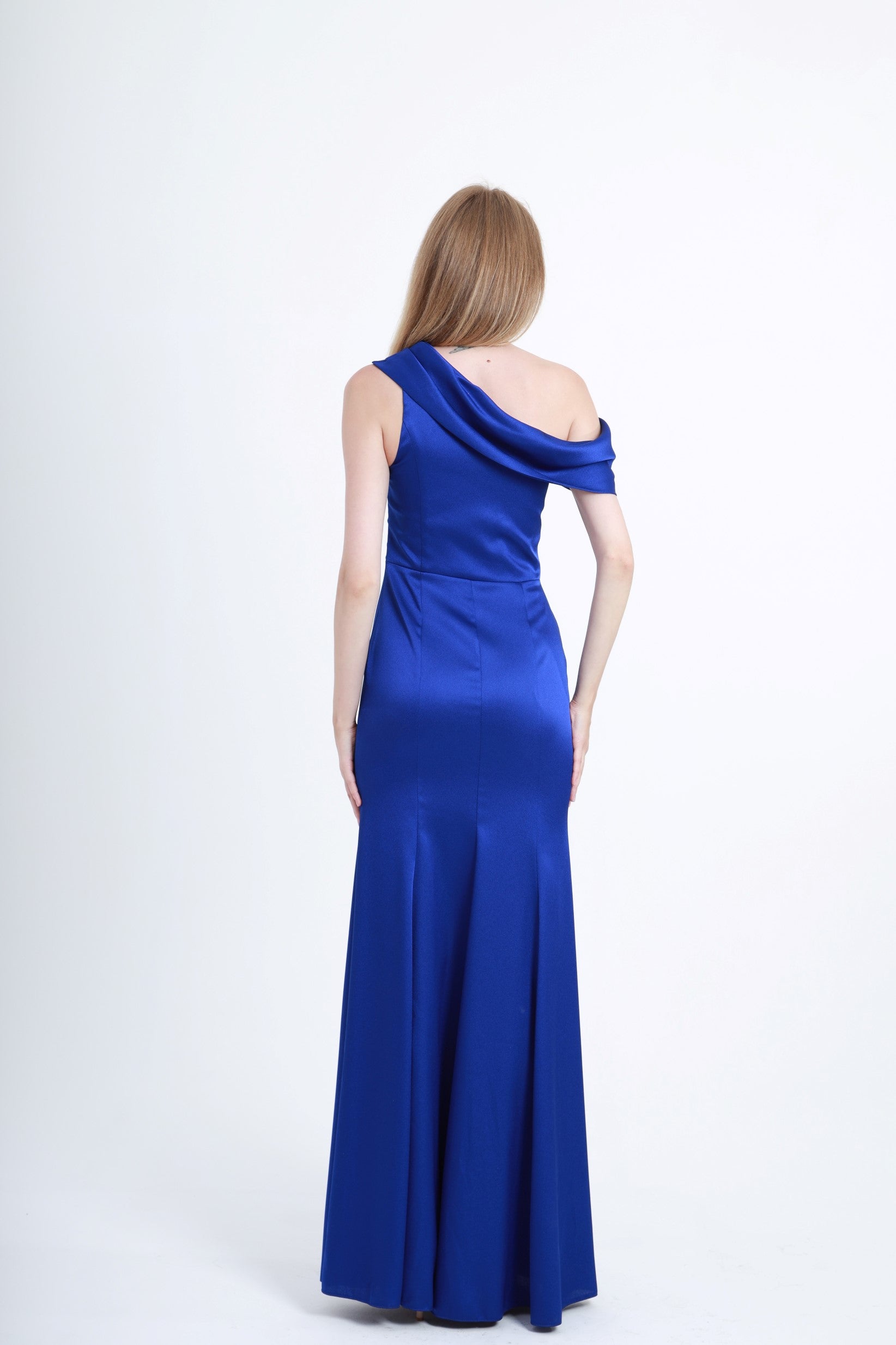 ANIKA GOWN - BLUE